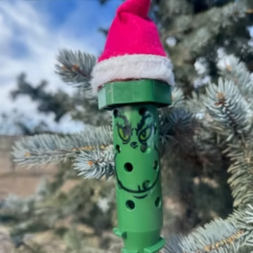 Grinch Stink Stake
